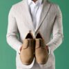Aldwin Lace – oxfordskor i tanfärgat mocka för herrar Aldwin Lace – oxfordskor i tanfärgat mocka för herrar
