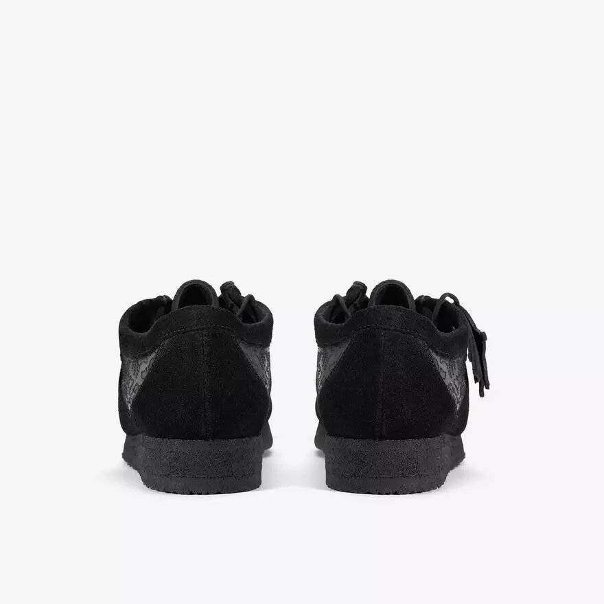 Andersson Bell X Wallabee Svart broderi Andersson Bell X Wallabee Svart broderi