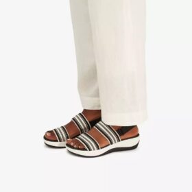 Arla Stroll svarta flerfärgade Cloudsteppers™-sandaler för dam