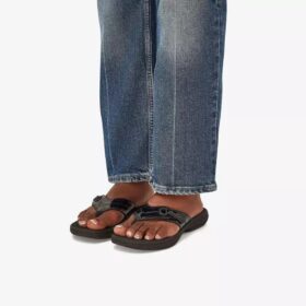 Breeze Reyna svarta lackade Cloudsteppers™-Flip-flops för damer