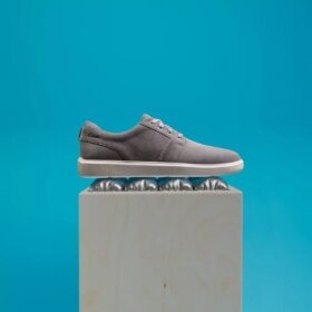 Brodin Seam – gråa sneakers i mocka för herr