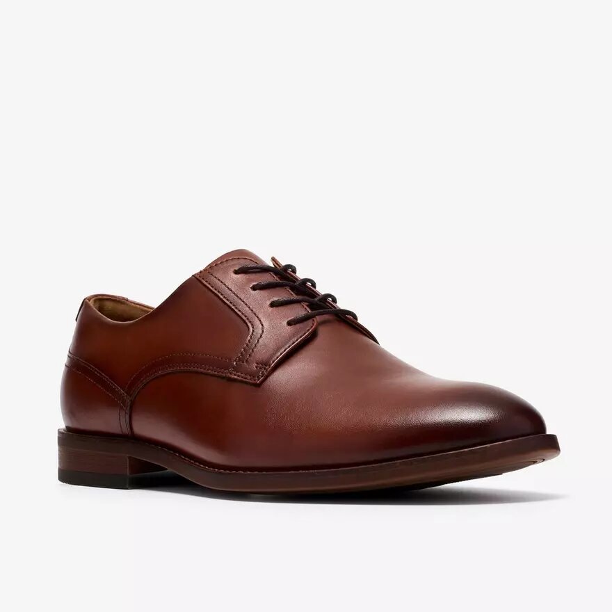 Brogues för herrar i brunt läder med snörning – Bowburn Brogues för herrar i brunt läder med snörning – Bowburn