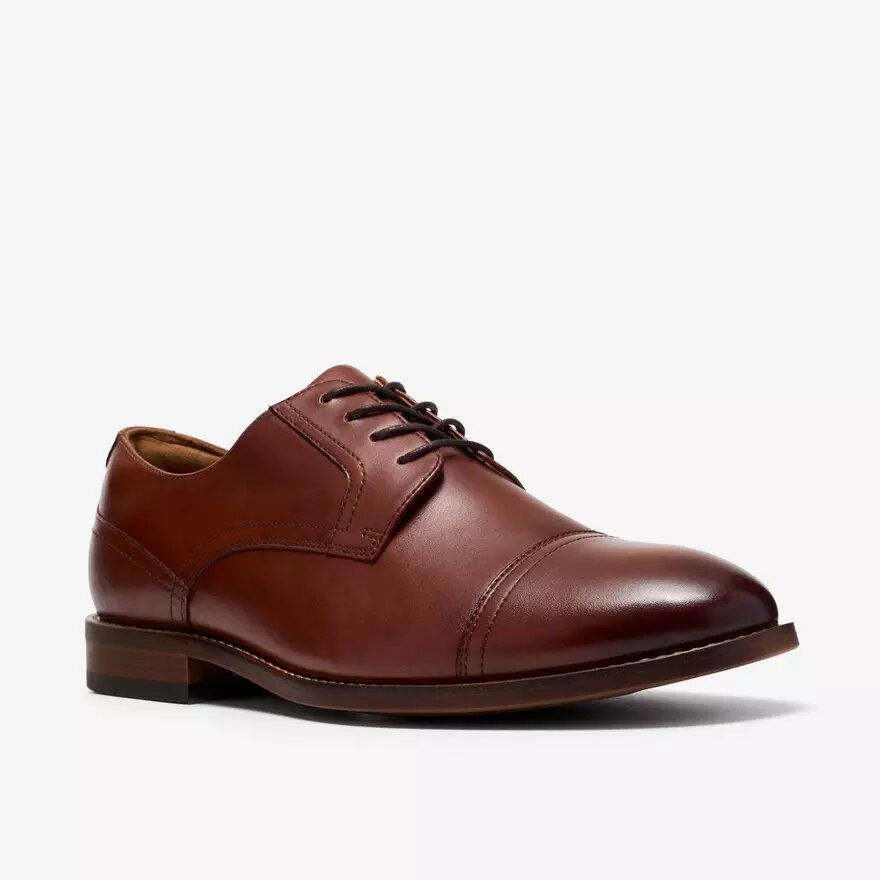 Brogues för herrar i tanfärgat läder, modell Bowburn Cap Brogues för herrar i tanfärgat läder, modell Bowburn Cap