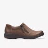 Carleigh Ray slip-ons för dam i taupe nubuck Carleigh Ray slip-ons för dam i taupe nubuck