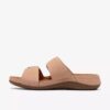 Cecily Step – platta sandaler i beige nubuck för damer