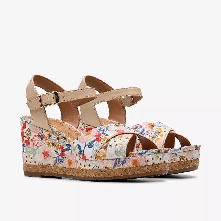 Chicly Floral vita kilklackar för dam Chicly Floral vita kilklackar för dam