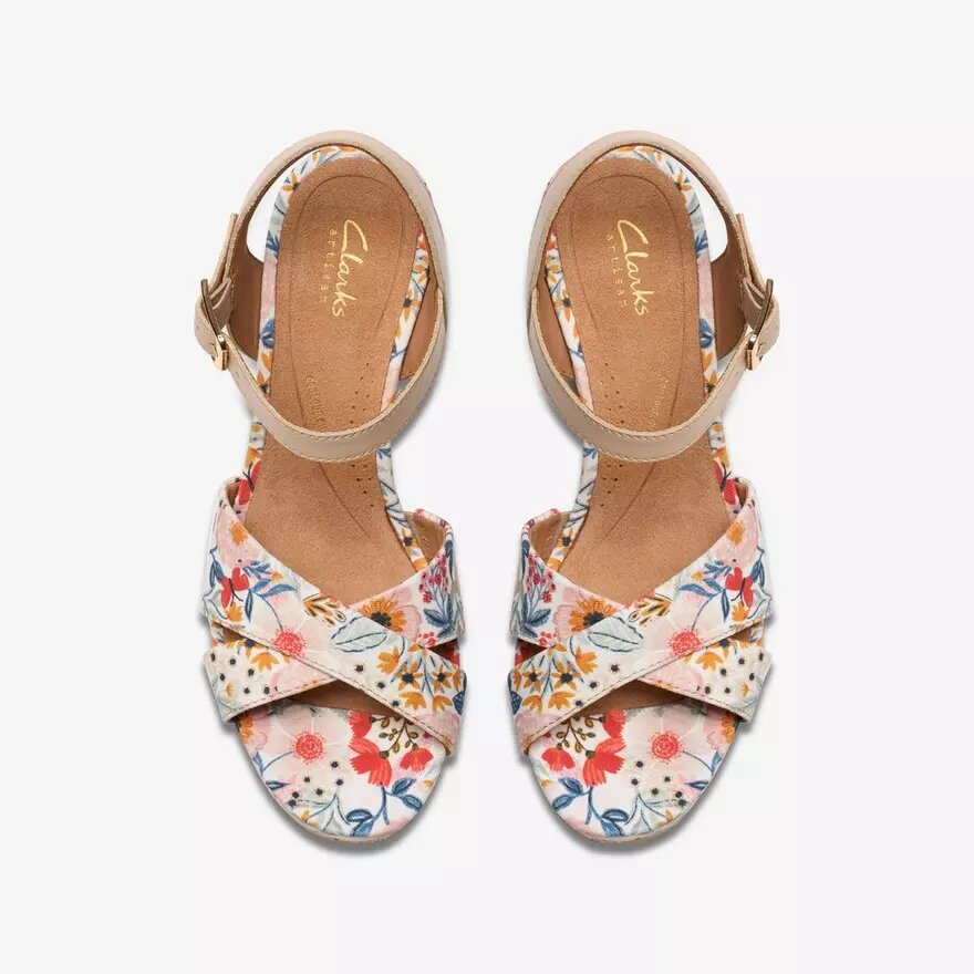 Chicly Floral vita kilklackar för dam Chicly Floral vita kilklackar för dam