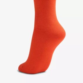Damstrumpor i enfärgat orange