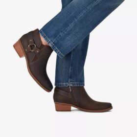 Danyelle Gema ankelboots i oljat läder i färgen taupe för dam