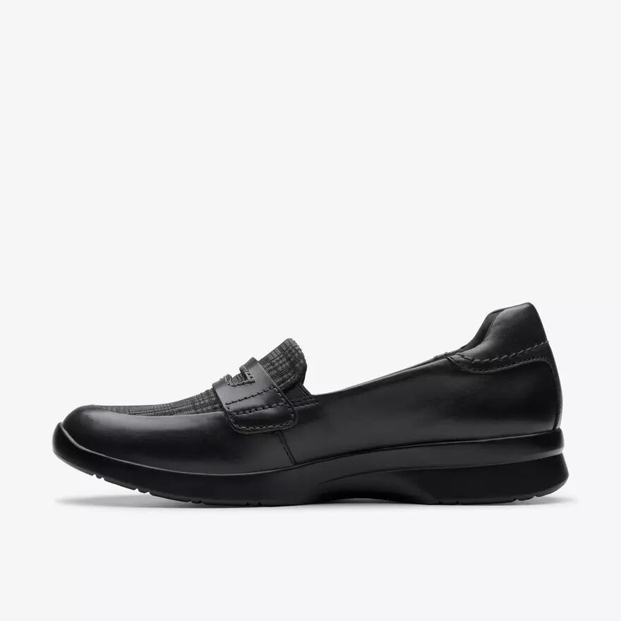 Ellowyn Penny – svarta Slip-ons i läder för damer Ellowyn Penny – svarta Slip-ons i läder för damer
