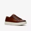 Goswell Tie sneakers i brunt läder för herr Goswell Tie sneakers i brunt läder för herr