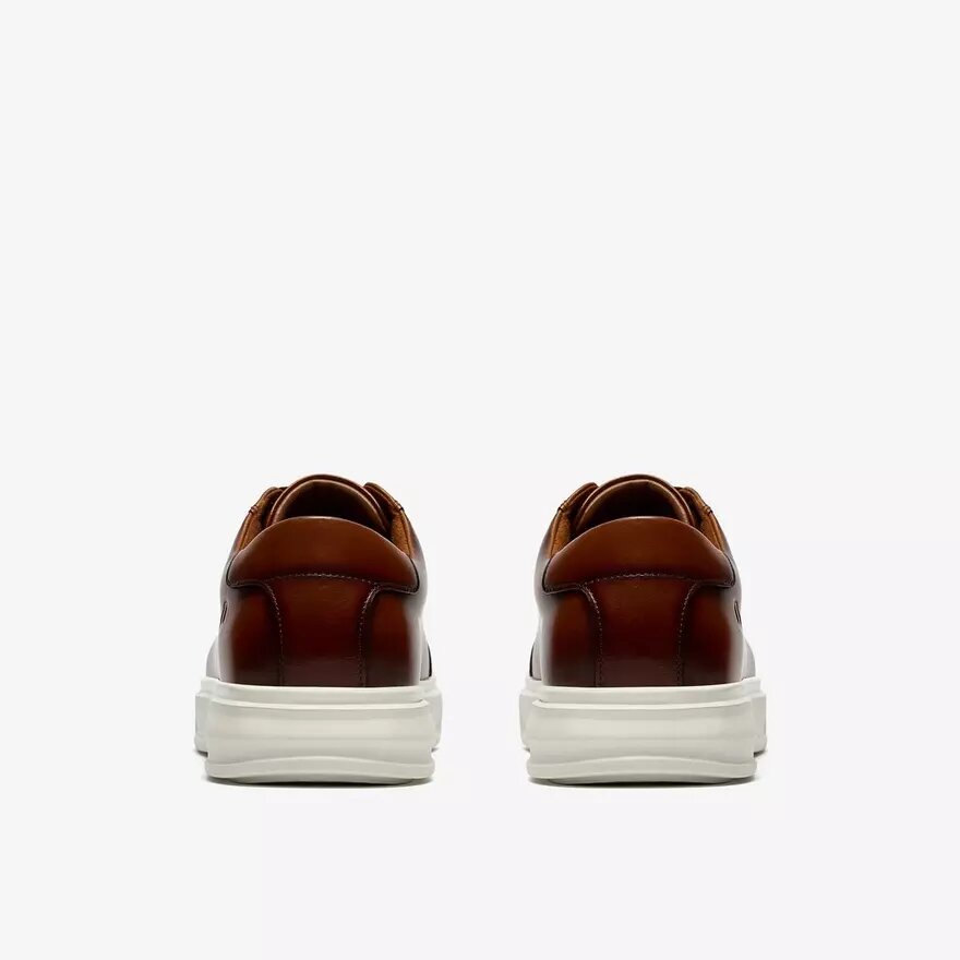 Goswell Tie sneakers i brunt läder för herr Goswell Tie sneakers i brunt läder för herr