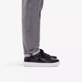 Goswell Tie – svart lädersneaker för herr Goswell Tie – svart lädersneaker för herr