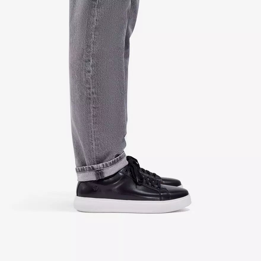 Goswell Tie – svart lädersneaker för herr Goswell Tie – svart lädersneaker för herr