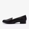 Juliet Mia – svarta läderslip-ons för dam Juliet Mia – svarta läderslip-ons för dam