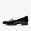 Krystine Lily – svarta Slip-ons i lackläder för damer Krystine Lily – svarta Slip-ons i lackläder för damer