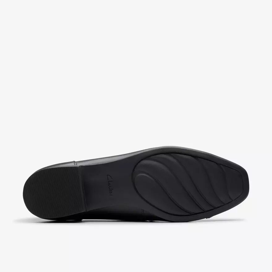 Krystine May – svarta Slip-ons i läder för damer Krystine May – svarta Slip-ons i läder för damer