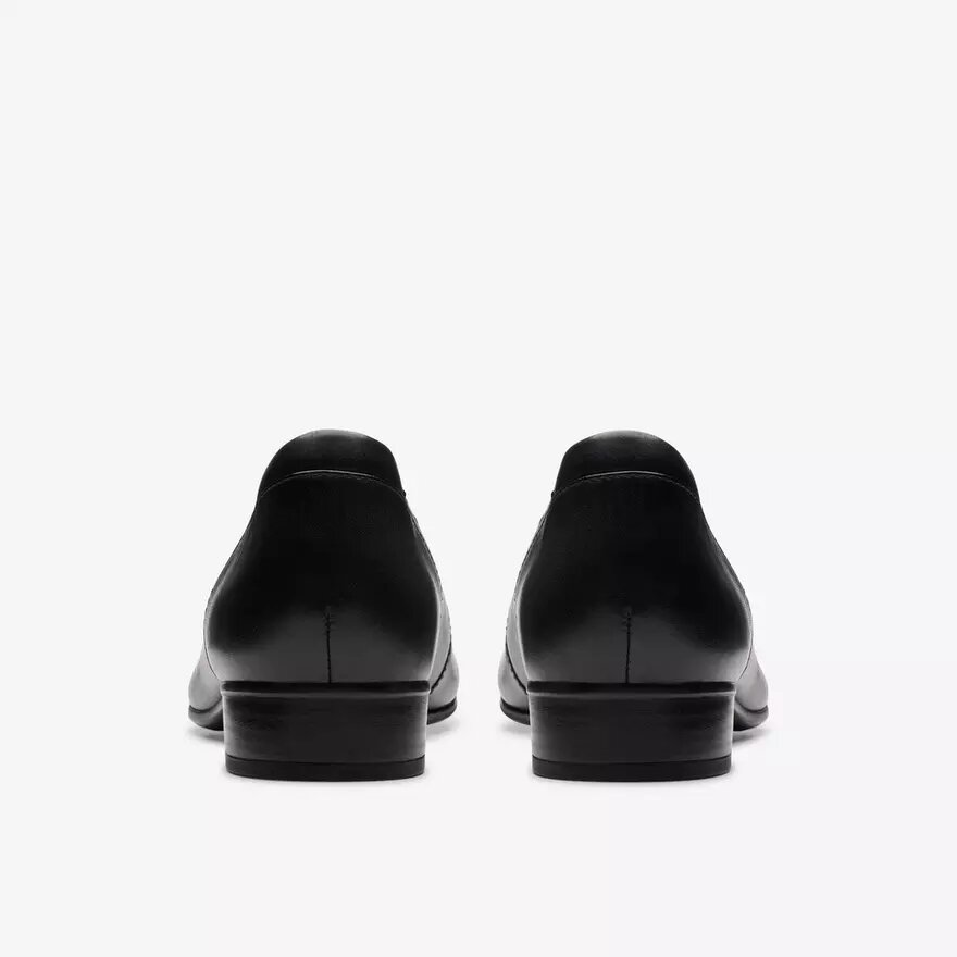 Krystine May – svarta Slip-ons i läder för damer Krystine May – svarta Slip-ons i läder för damer