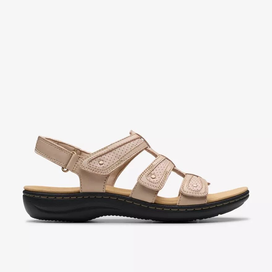 Laurieann Ivy – platta sandaler i sandfärgat läder för damer Laurieann Ivy – platta sandaler i sandfärgat läder för damer