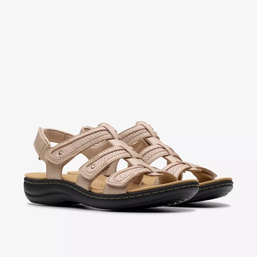 Laurieann Ivy – platta sandaler i sandfärgat läder för damer Laurieann Ivy – platta sandaler i sandfärgat läder för damer