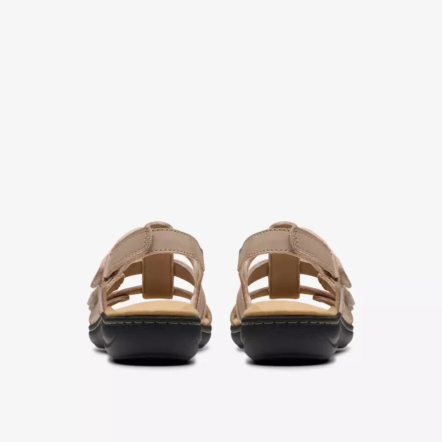 Laurieann Ivy – platta sandaler i sandfärgat läder för damer Laurieann Ivy – platta sandaler i sandfärgat läder för damer