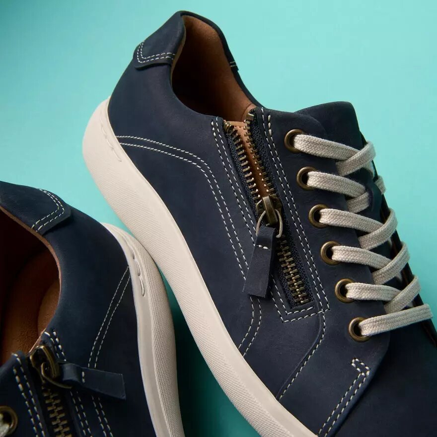 Nalle Lace – Sneakers för damer i marinblå nubuck Nalle Lace – Sneakers för damer i marinblå nubuck