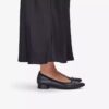 Natalyn, slip-ons i mörkblått läder för damer Natalyn, slip-ons i mörkblått läder för damer