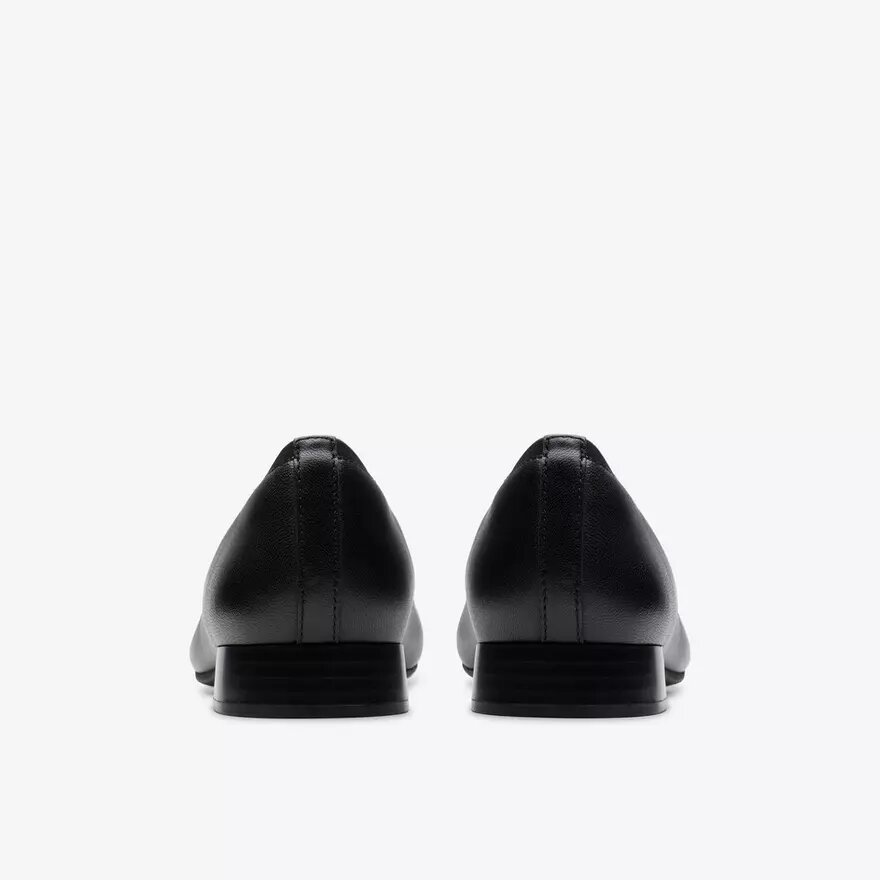 Natalyn, slip-ons i mörkblått läder för damer Natalyn, slip-ons i mörkblått läder för damer