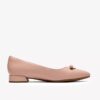 Natalyn Trim – ljusrosa läderslip-ons för dam