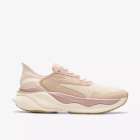 Pace Walk Sand damskor i athleisure-stil