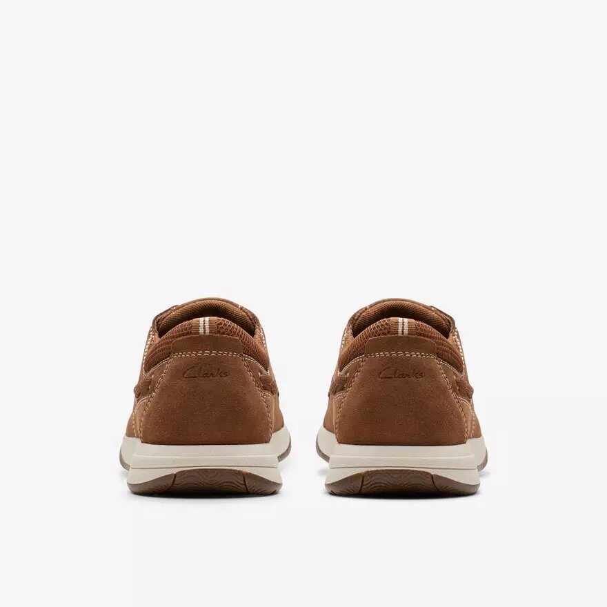 Sailview-båtskor för herr med snörning i ljusbrunt nubuck Sailview-båtskor för herr med snörning i ljusbrunt nubuck