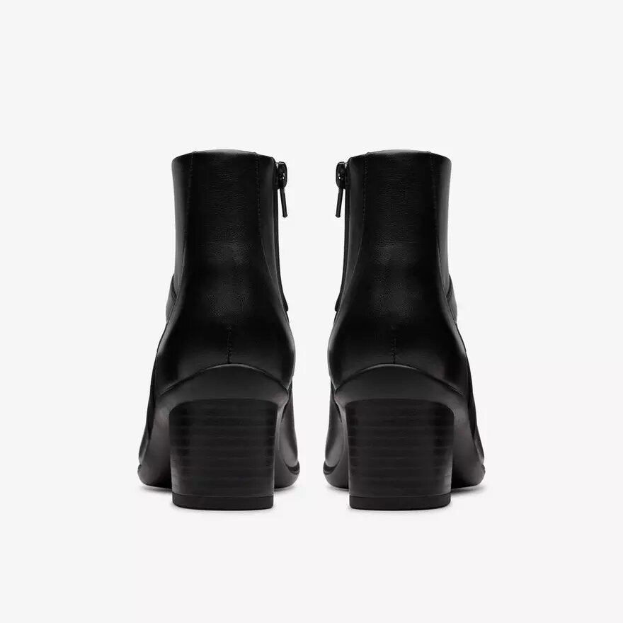 Shaya Sky svarta läderankelboots för dam Shaya Sky svarta läderankelboots för dam