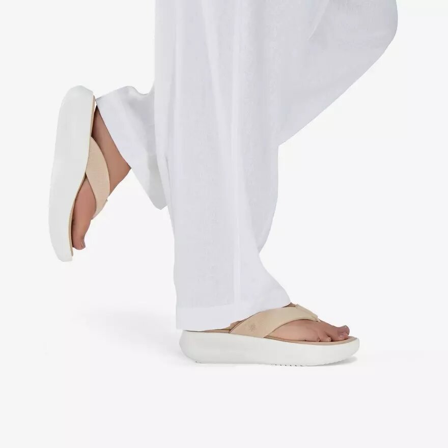 Solevana Post sandfärgade Flip-flops för dam Solevana Post sandfärgade Flip-flops för dam