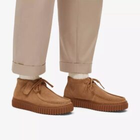Torhill Hi ankelboots i mörk sandfärgat mocka