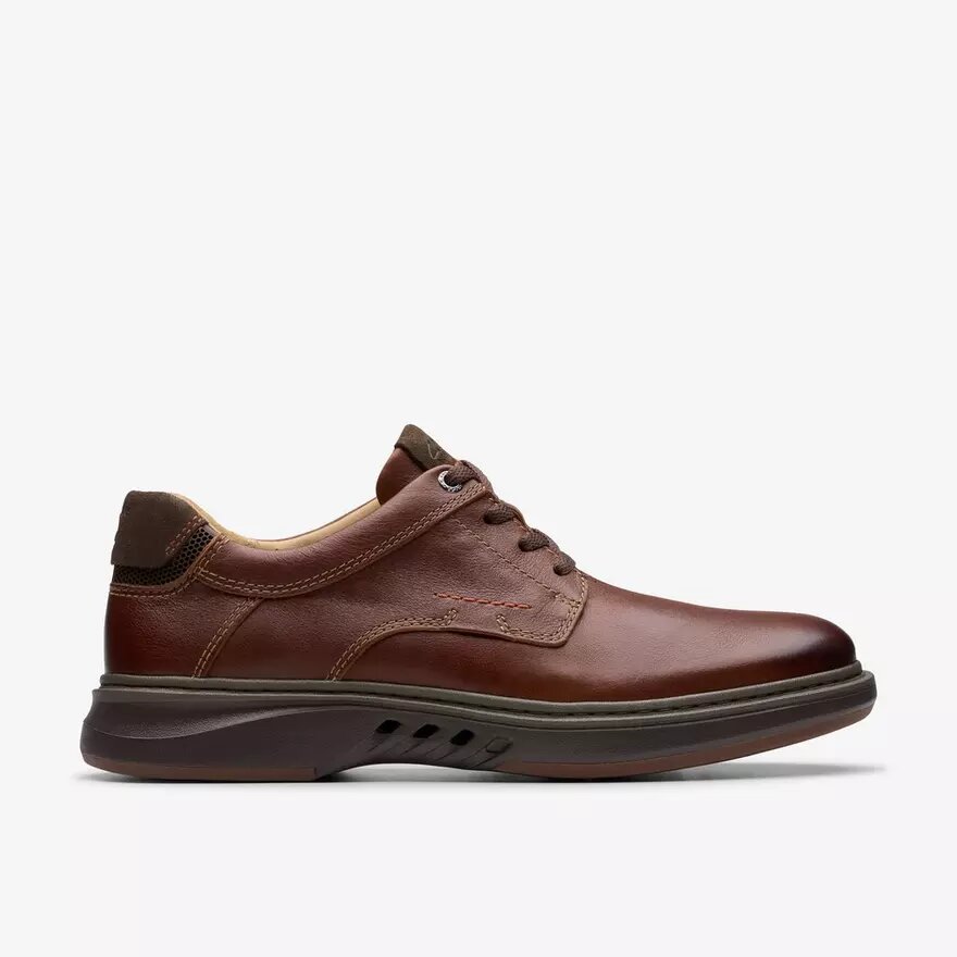 Un Briley Pace-Oxfords i brunt läder för herr | Clark’s Un Briley Pace-Oxfords i brunt läder för herr | Clark’s