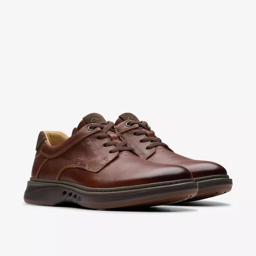 Un Briley Pace-Oxfords i brunt läder för herr | Clark’s Un Briley Pace-Oxfords i brunt läder för herr | Clark’s