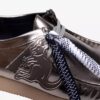 Wallabee 2604 för herrar i silverlack Wallabee 2604 för herrar i silverlack