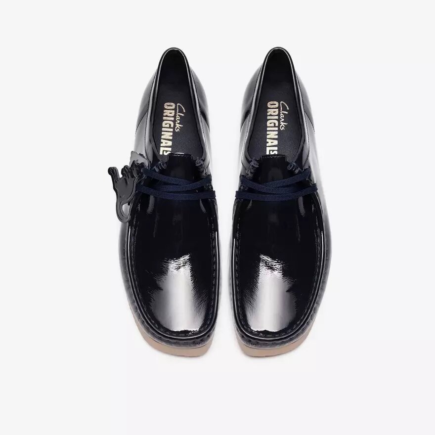 Wallabee 2604 Navy i lackläder för herr Wallabee 2604 Navy i lackläder för herr
