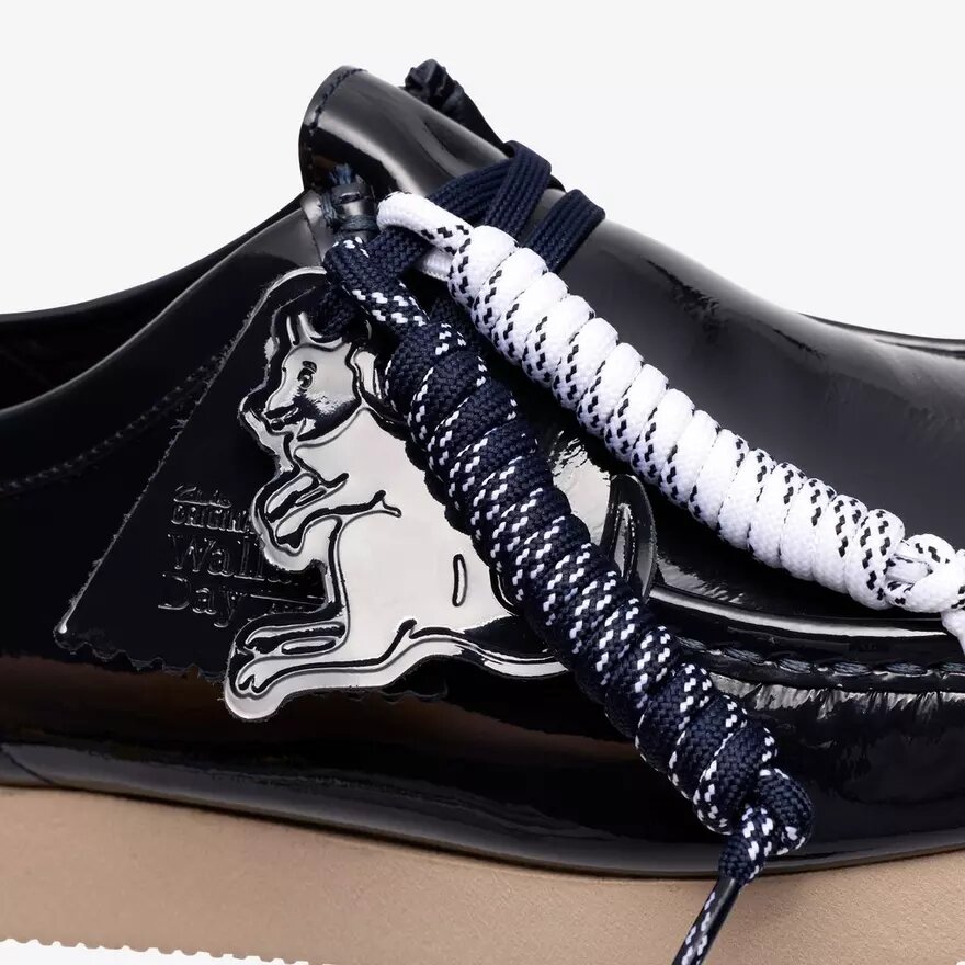 Wallabee 2604 Navy i lackläder för herr Wallabee 2604 Navy i lackläder för herr