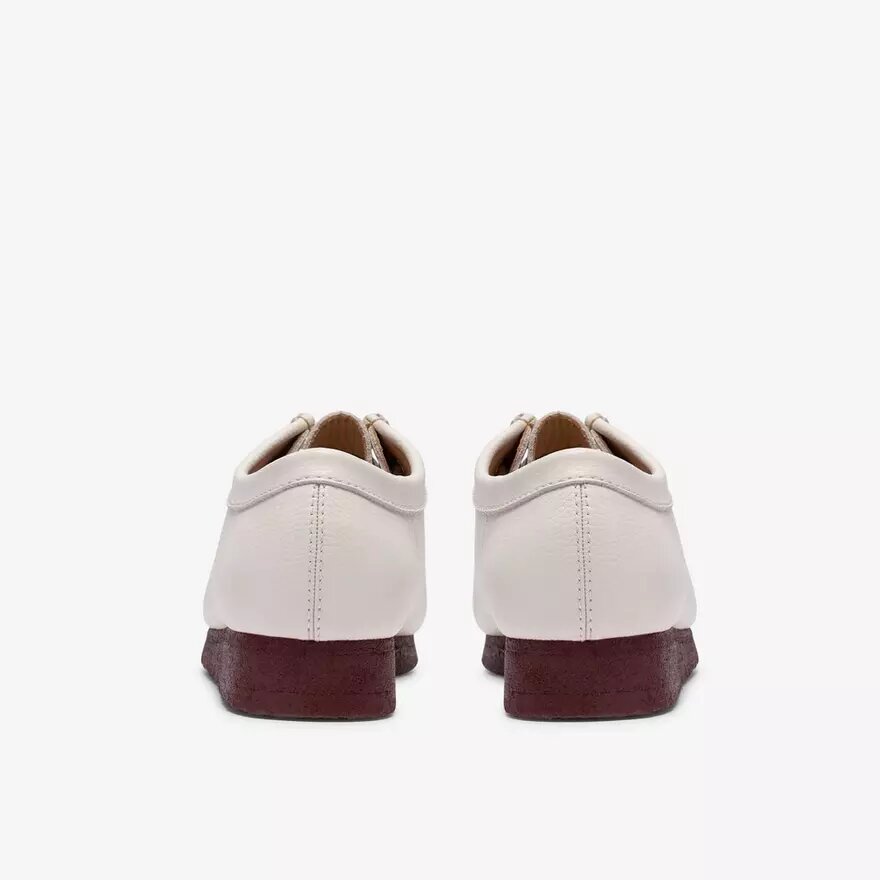 Wallabee för herr i vitt läder Wallabee för herr i vitt läder