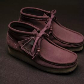 Wallabee-känga för damer. Rosabrunt mocka Wallabee-känga för damer. Rosabrunt mocka