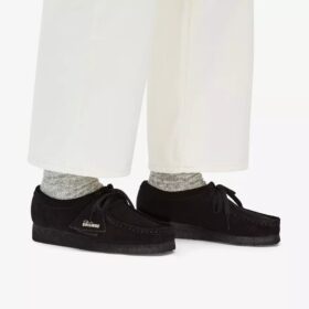 Wallabee™-skor i svart mocka för dam