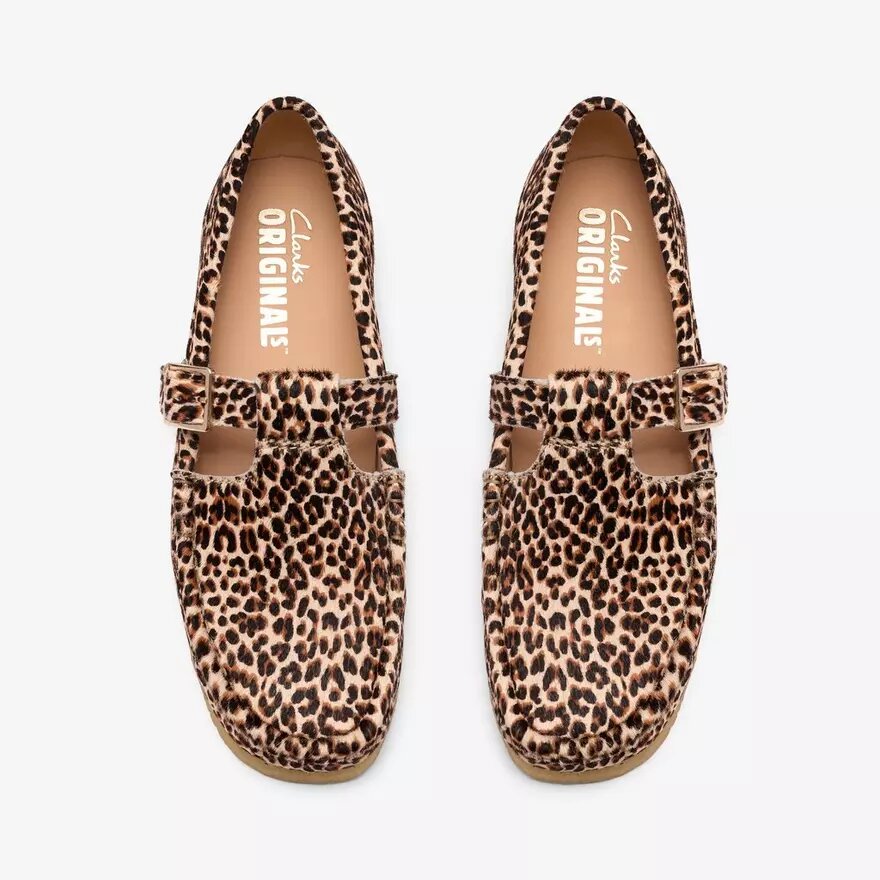 Wallabee T-bar-skor med leopardmönster för dam Wallabee T-bar-skor med leopardmönster för dam