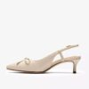Zarey Bow – pumps i krämfärgat läder för damer Zarey Bow – pumps i krämfärgat läder för damer